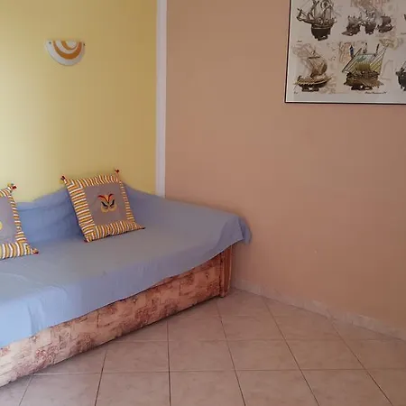 Apartment Maria Veli Iz